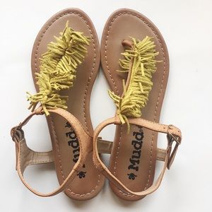 Sandals (mudd)